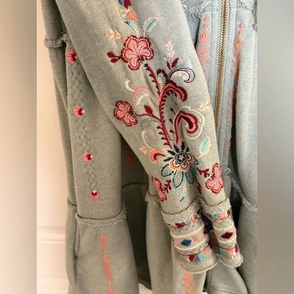 Johnny Was Tua tiered hoodie - Picture 3 of 7